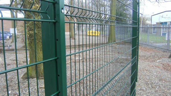 Забор из стальной проволоки, сварная конструкция для возведения ограждений, строительство ограждений по Баку, по регионам Азербайджана.